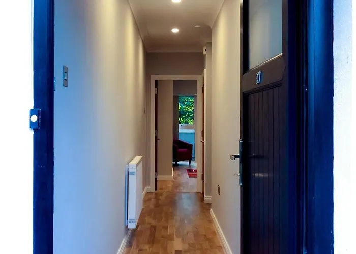 Modern 3 Bedroom Townhouse Close To Centre & Salthill Apartament